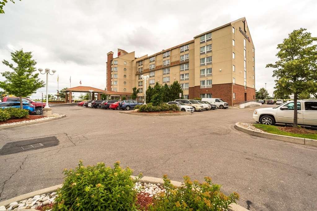 Monte Carlo Inn Vaughan Suites Eksteriør billede
